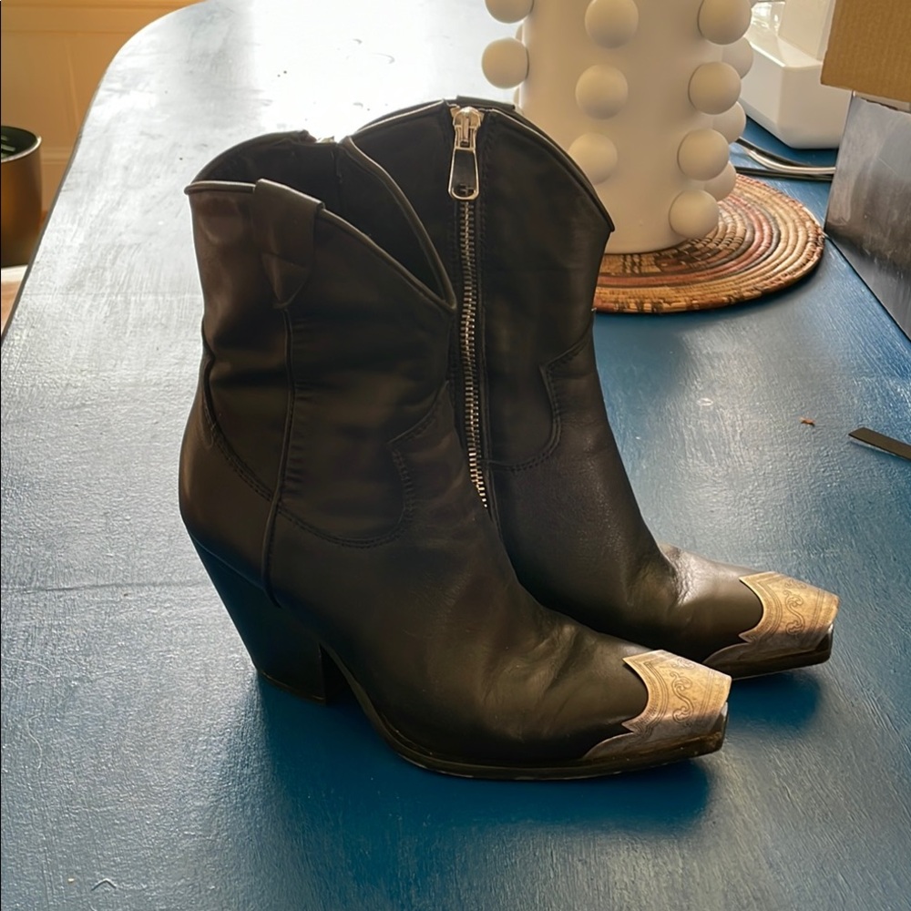 Free People, Brayden Leather Western Ankle Boots 37.5